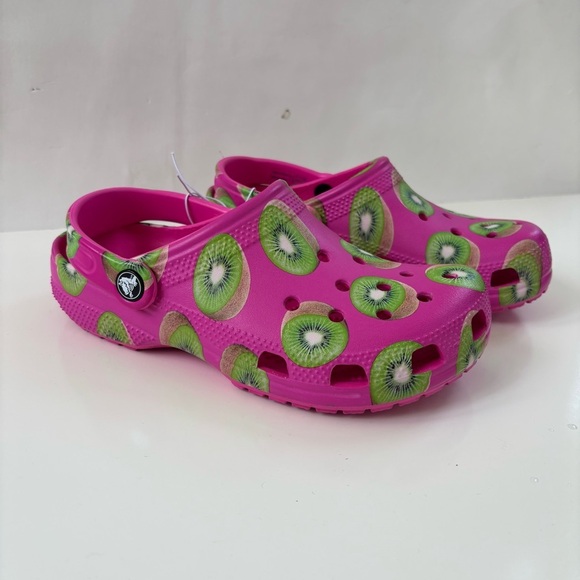 CROCS Hot Pink Adults' Classic Hyper Real Kiwi Clogs Womens Size 6 Men’s Size 4 - Picture 2 of 6